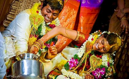 Abhishek Ghadi Photography - Best Wedding & Candid Photographer in  Mumbai | BookEventZ